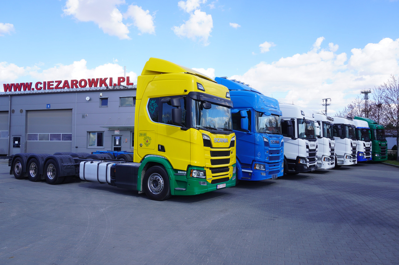 SCANIA R650 V8 / 650 HP/ frame 8.8 m / steered 4th axis / 20 units - Kraanaga veoauto: pilt 1 SCANIA R650 V8 / 650 HP/ frame 8.8 m / steered 4th axis / 20 units - Kraanaga veoauto: pilt 1
