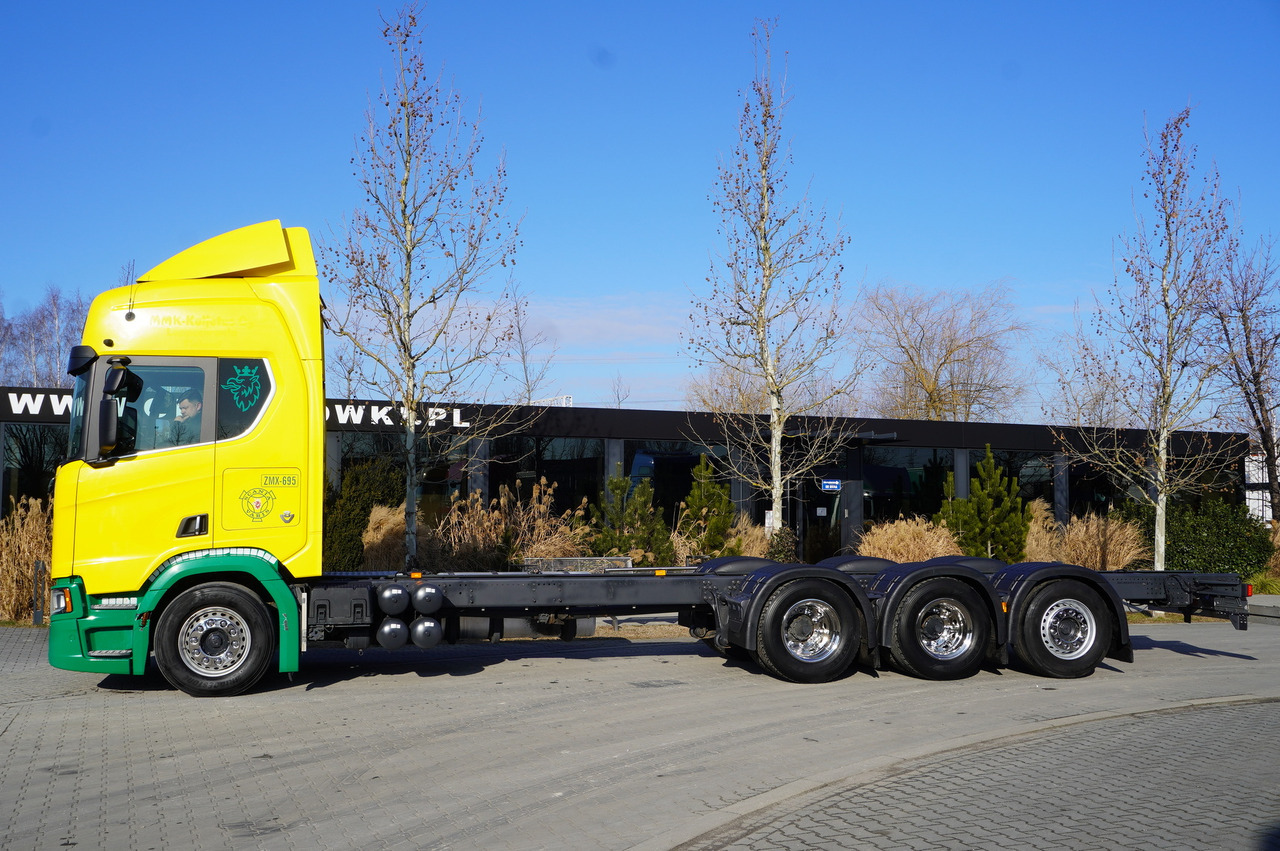 SCANIA R650 V8 8x4/4 E6 / 2020 / Frame 9.7 m - Kabiinišassiiga veoauto: pilt 2 SCANIA R650 V8 8x4/4 E6 / 2020 / Frame 9.7 m - Kabiinišassiiga veoauto: pilt 2