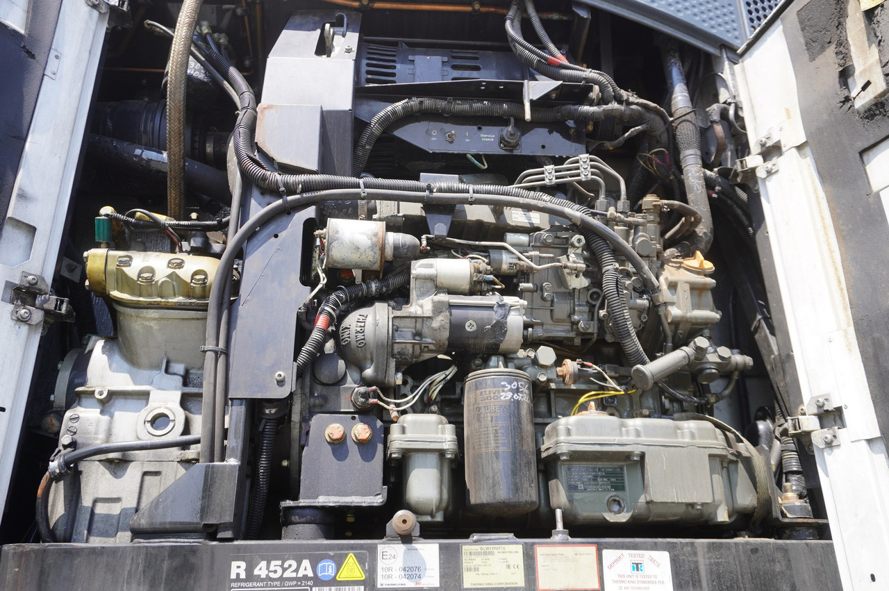 Külmutiga poolhaagis SCHMITZ refrigerated semi-trailer / Thermoking SLX Spectrum 250 / Multitemperature: pilt 11