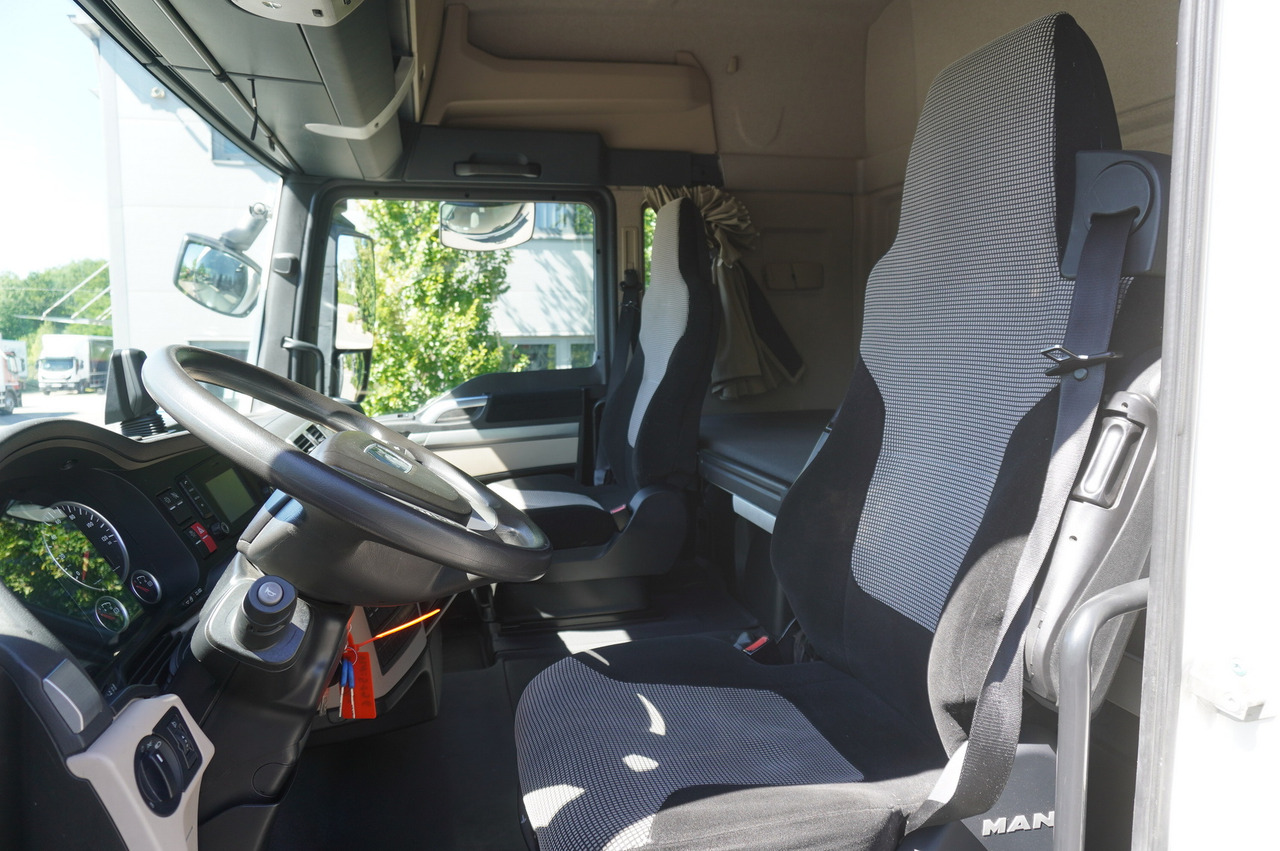 Sadulveok MAN TGX 18.420 tractor unit / 190 tho. km: pilt 19