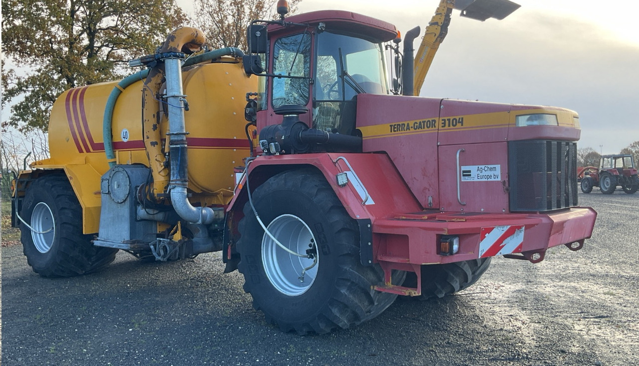 TERRA-GATOR TG 3104 Self-propelled liquid manure spreader - Sõnnikulaotur: pilt 4 TERRA-GATOR TG 3104 Self-propelled liquid manure spreader - Sõnnikulaotur: pilt 4
