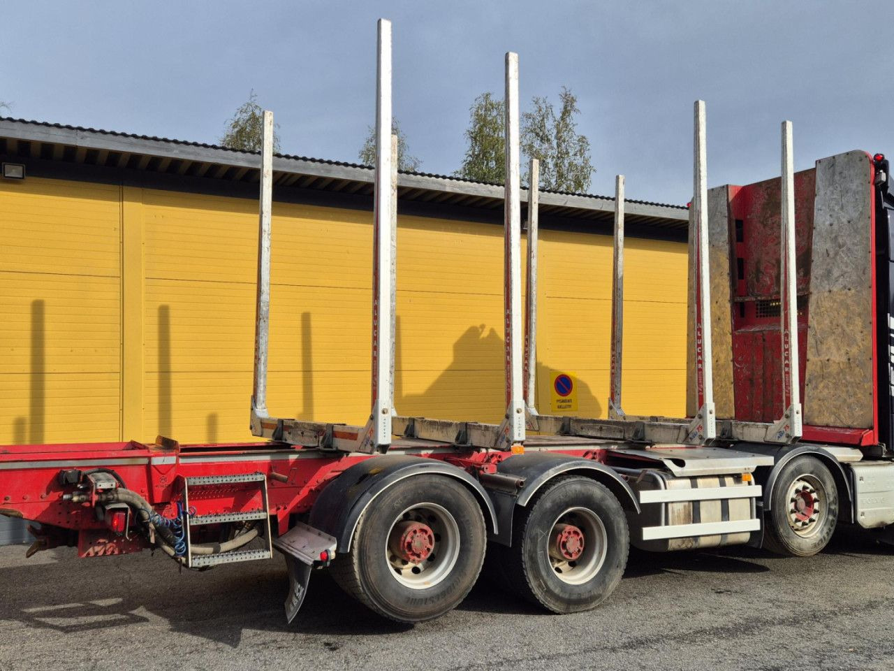 VOLVO FH 750 8x4 / 2 lifted axles / timber truck - Metsaveok: pilt 4 VOLVO FH 750 8x4 / 2 lifted axles / timber truck - Metsaveok: pilt 4