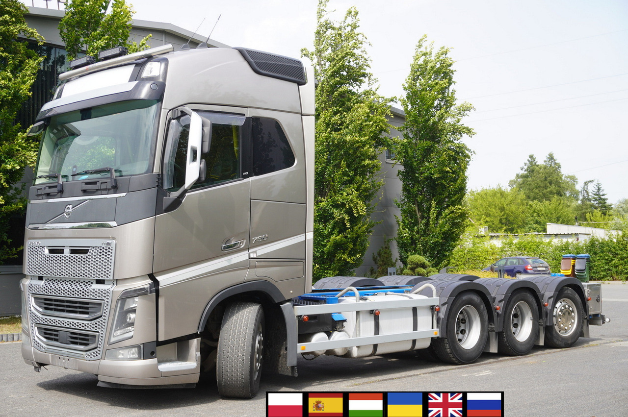 VOLVO FH16 750 8x4x4 / 750 HP! / Frame 685 cm / Steered 4th axle - Kabiinišassiiga veoauto: pilt 1 VOLVO FH16 750 8x4x4 / 750 HP! / Frame 685 cm / Steered 4th axle - Kabiinišassiiga veoauto: pilt 1
