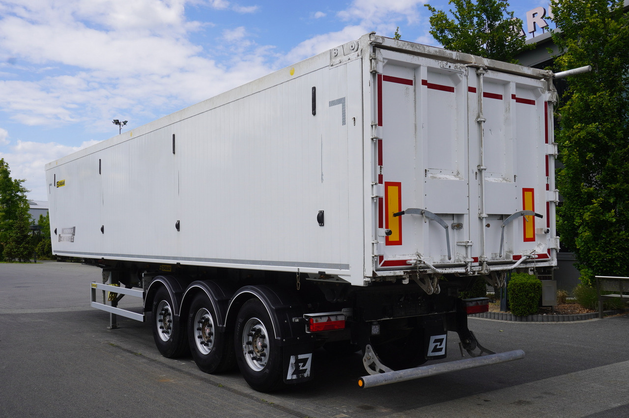 ZASŁAW D 653A semi-trailer/ 2021 / 56 m3 - Kallur-poolhaagis: pilt 4 ZASŁAW D 653A semi-trailer/ 2021 / 56 m3 - Kallur-poolhaagis: pilt 4