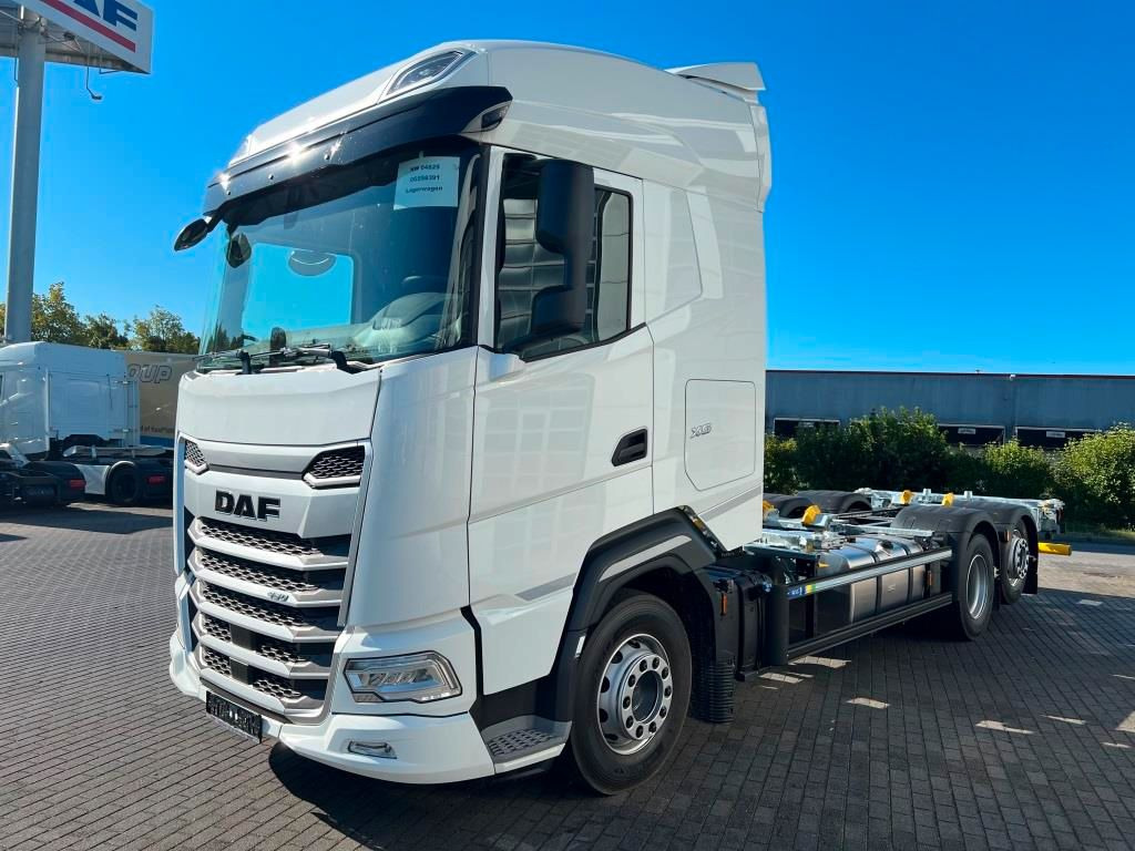 DAF XG 480 FAN SDG Multi Standk Intarder MODELL 2025 - Konteinerveduk/ Tõstukiga veoauto: pilt 2 DAF XG 480 FAN SDG Multi Standk Intarder MODELL 2025 - Konteinerveduk/ Tõstukiga veoauto: pilt 2