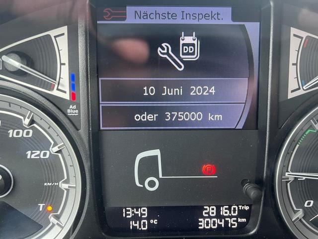 DAF XF 530 FT SSC Retarder Standklima Navigation - Sadulveok: pilt 2 DAF XF 530 FT SSC Retarder Standklima Navigation - Sadulveok: pilt 2