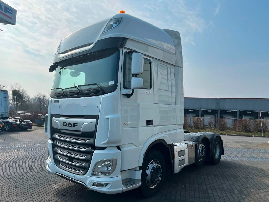 DAF XF 530 FTG 6x2 Retarder Liftlenkachse zZGG 64.5t - Sadulveok: pilt 2 DAF XF 530 FTG 6x2 Retarder Liftlenkachse zZGG 64.5t - Sadulveok: pilt 2