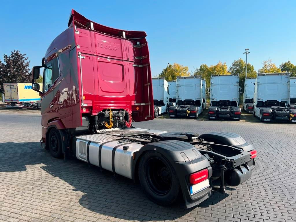 DAF XG 480 FT Low Deck Retarder Standklima 2xTank - Sadulveok: pilt 3 DAF XG 480 FT Low Deck Retarder Standklima 2xTank - Sadulveok: pilt 3