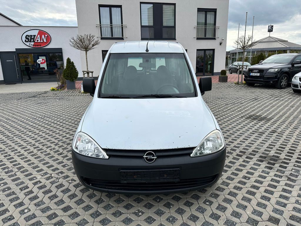 Opel Combo 1.4 TWINPORT ECOTEC Arizona - Mikrobuss: pilt 4 Opel Combo 1.4 TWINPORT ECOTEC Arizona - Mikrobuss: pilt 4