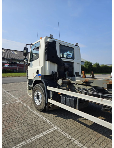 DAF CF 85 360 Manual 10 Tyres - Kabiinišassiiga veoauto: pilt 5 DAF CF 85 360 Manual 10 Tyres - Kabiinišassiiga veoauto: pilt 5