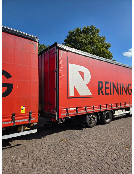 Mercedes-Benz Actros 2545 6X2 Retarder Volumecombi - Tent veoauto: pilt 4 Mercedes-Benz Actros 2545 6X2 Retarder Volumecombi - Tent veoauto: pilt 4