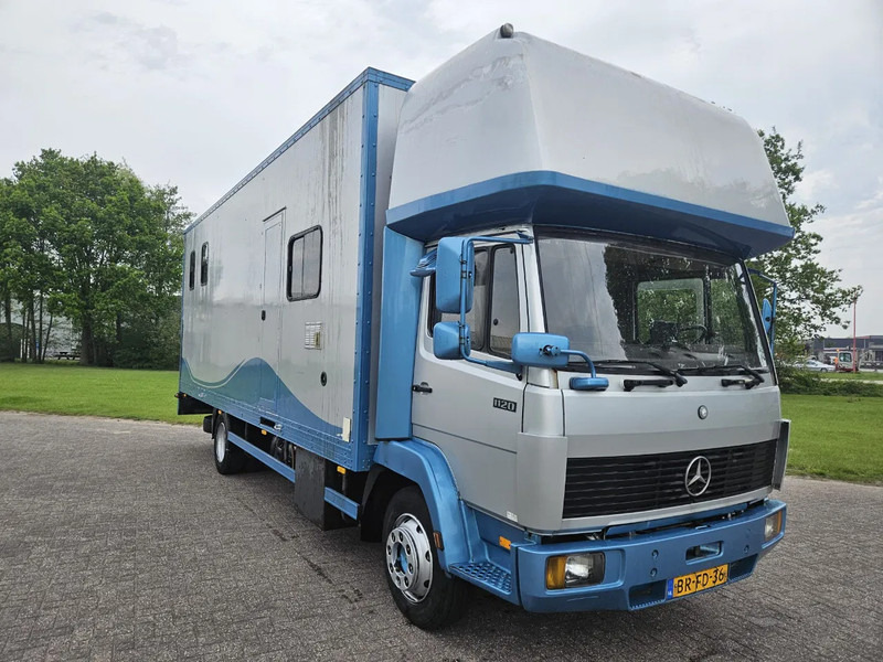 Mercedes-Benz Ecoliner 1120 Steel suspension dieselpump - Kasti veoauto: pilt 2 Mercedes-Benz Ecoliner 1120 Steel suspension dieselpump - Kasti veoauto: pilt 2