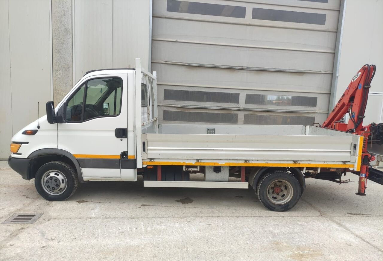IVECO 50C15 - Madelveok/ Platvormveok, Kraanaga veoauto: pilt 4 IVECO 50C15 - Madelveok/ Platvormveok, Kraanaga veoauto: pilt 4