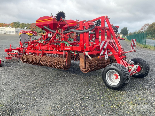 2006 Guettler Greenstar PW940 Master 9 m 3-Point Combination Air Seeder - Külvimasin: pilt 3 2006 Guettler Greenstar PW940 Master 9 m 3-Point Combination Air Seeder - Külvimasin: pilt 3