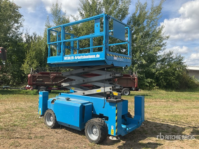 2007 Genie GS2668RT 4x4 Diesel Scissor Lift - Käärlift: pilt 3 2007 Genie GS2668RT 4x4 Diesel Scissor Lift - Käärlift: pilt 3