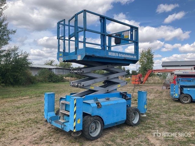 2007 Genie GS2668RT 4x4 Diesel Scissor Lift - Käärlift: pilt 1 2007 Genie GS2668RT 4x4 Diesel Scissor Lift - Käärlift: pilt 1