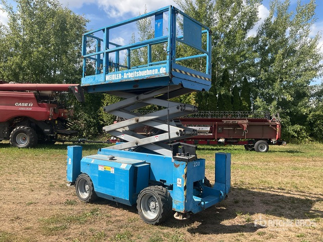 2007 Genie GS2668RT 4x4 Diesel Scissor Lift - Käärlift: pilt 3 2007 Genie GS2668RT 4x4 Diesel Scissor Lift - Käärlift: pilt 3