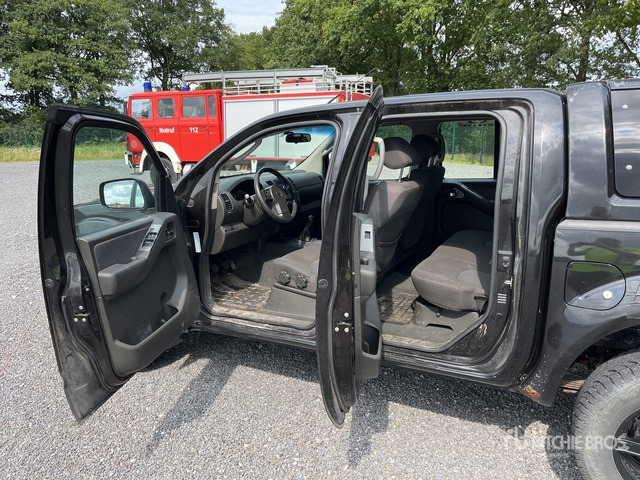 Hooldusniiduk/ Multšer 2008 Nissan Navara 4x4 Dual Cab Pickup: pilt 6