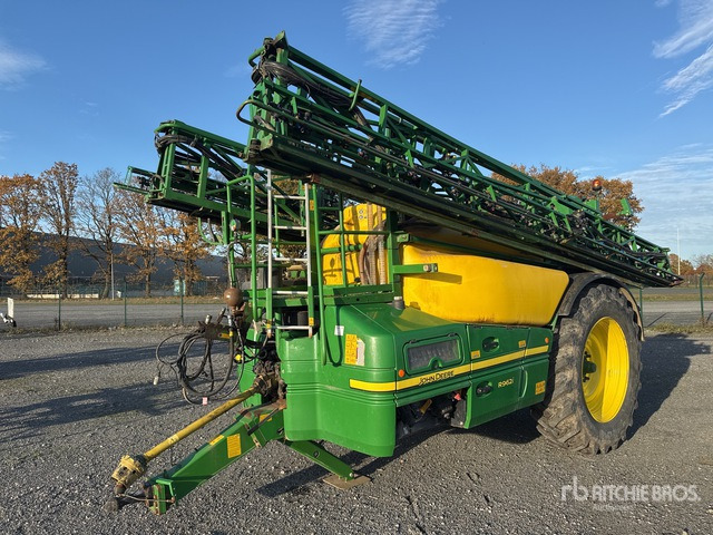2013 John Deere R962i Pull-Type Sprayer - Järelveetav pritsija: pilt 2 2013 John Deere R962i Pull-Type Sprayer - Järelveetav pritsija: pilt 2