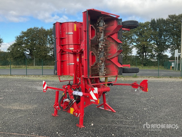 2023 Grimme Toppa 600 Combi Haulm Topper :Misc. Potato Equipment - Pealselõikur: pilt 2 2023 Grimme Toppa 600 Combi Haulm Topper :Misc. Potato Equipment - Pealselõikur: pilt 2