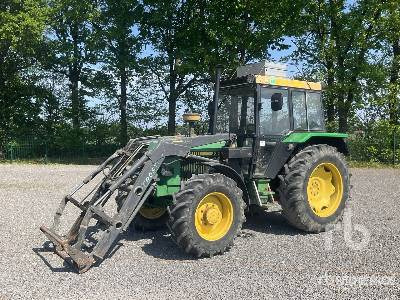 JOHN DEERE 2140 - Traktor: pilt 1 JOHN DEERE 2140 - Traktor: pilt 1