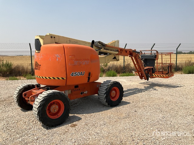 1999 JLG 450AJ 4WD Diesel Articulating Boom Lift - Liigendpoom: pilt 3 1999 JLG 450AJ 4WD Diesel Articulating Boom Lift - Liigendpoom: pilt 3