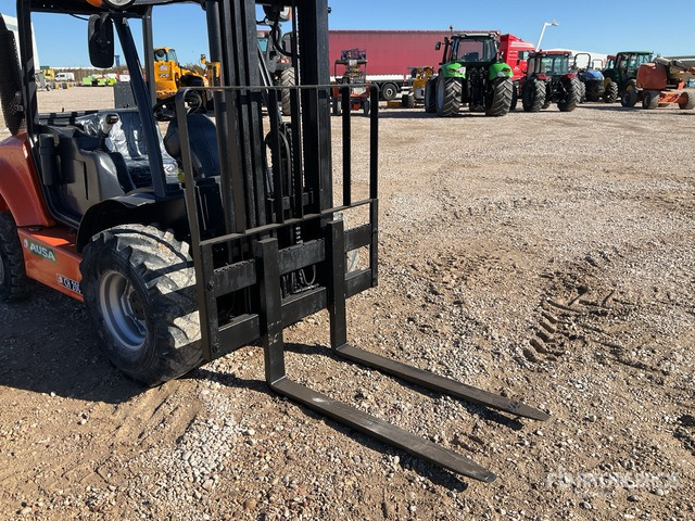 2006 Ausa C200H 2000 kg 4x2 Rough Terrain Forklift - Ebatasasel maastikul kohanduv kahveltõstuk: pilt 4 2006 Ausa C200H 2000 kg 4x2 Rough Terrain Forklift - Ebatasasel maastikul kohanduv kahveltõstuk: pilt 4