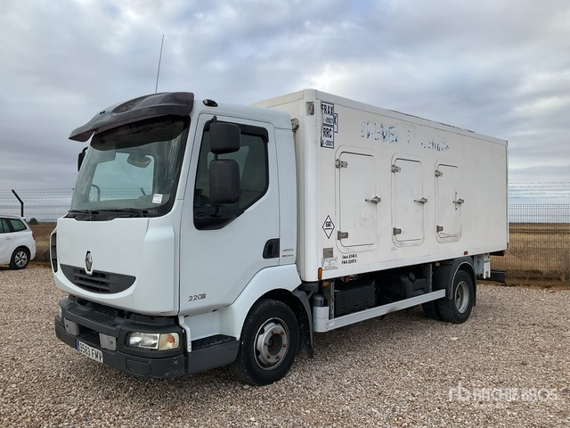 2007 Renault Midlum 220DXI 4x2 Refrigerated Truck - Külmutiga veoauto: pilt 1 2007 Renault Midlum 220DXI 4x2 Refrigerated Truck - Külmutiga veoauto: pilt 1