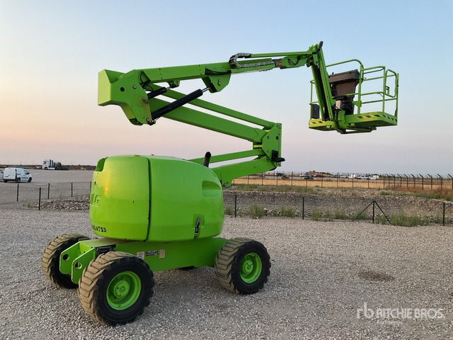 2008 JLG 450AJ 4WD Diesel Articulating Boom Lift - Liigendpoom: pilt 2 2008 JLG 450AJ 4WD Diesel Articulating Boom Lift - Liigendpoom: pilt 2