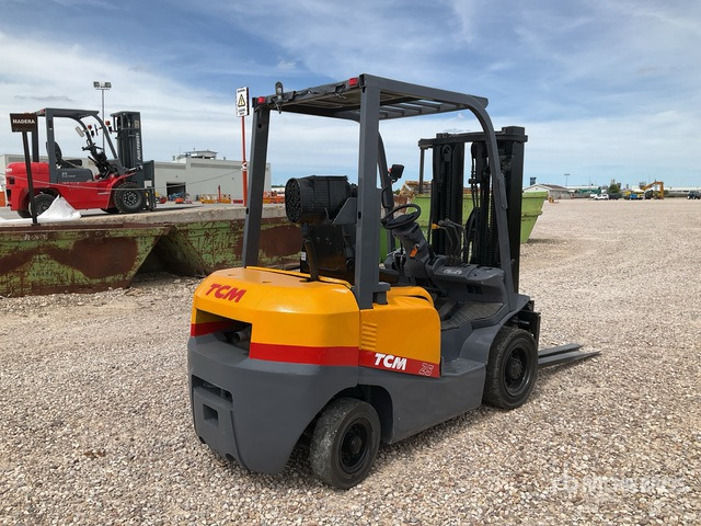 2008 TCM FHD25T3 Forklift - Kahveltõstuk: pilt 3 2008 TCM FHD25T3 Forklift - Kahveltõstuk: pilt 3