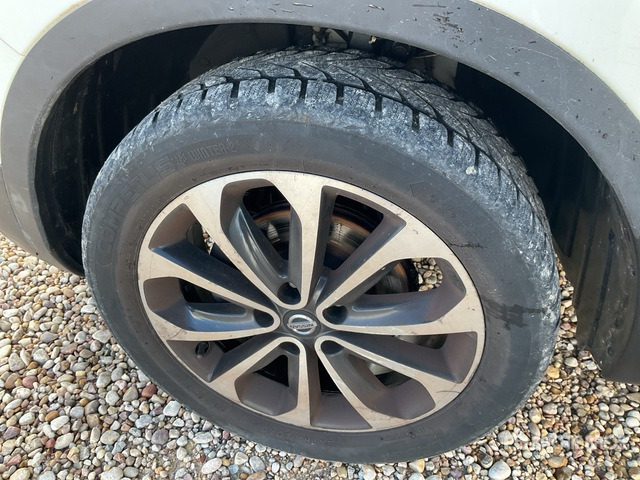 2011 Nissan Qashqai SUV - Maastur: pilt 3 2011 Nissan Qashqai SUV - Maastur: pilt 3