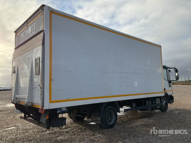 2012 Iveco Eurocargo 180 4x2 Van Truck - Kasti veoauto: pilt 3 2012 Iveco Eurocargo 180 4x2 Van Truck - Kasti veoauto: pilt 3