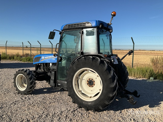 2014 New Holland T4.95F 4WD Tractor - Traktor: pilt 4 2014 New Holland T4.95F 4WD Tractor - Traktor: pilt 4
