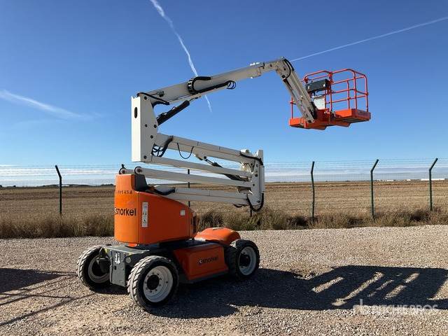 2016 Snorkel A46JE 2WD Electric Articulating Boom Lift - Liigendpoom: pilt 2 2016 Snorkel A46JE 2WD Electric Articulating Boom Lift - Liigendpoom: pilt 2