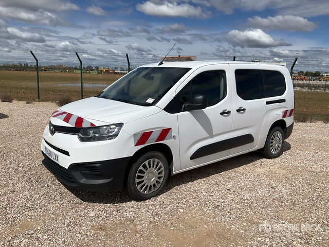 2022 Toyota Proace City Verso 5 Passenger Van - Väikebuss, Mikrobuss: pilt 2 2022 Toyota Proace City Verso 5 Passenger Van - Väikebuss, Mikrobuss: pilt 2