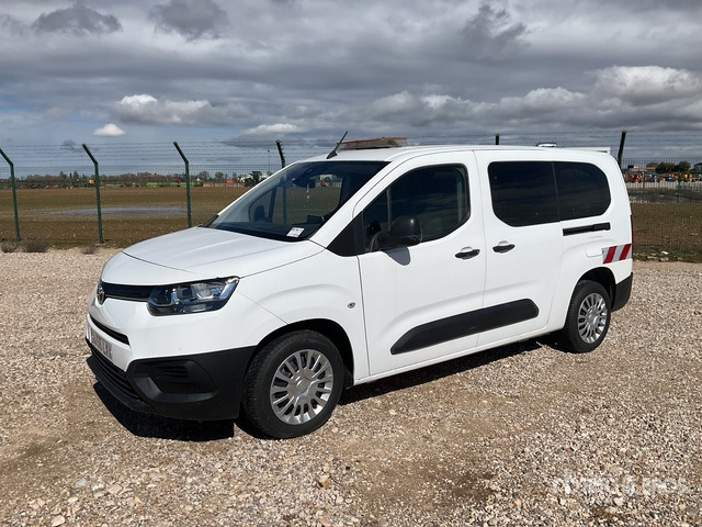 2022 Toyota Proace City Verso 5 Passenger Van - Väikebuss, Mikrobuss: pilt 3 2022 Toyota Proace City Verso 5 Passenger Van - Väikebuss, Mikrobuss: pilt 3