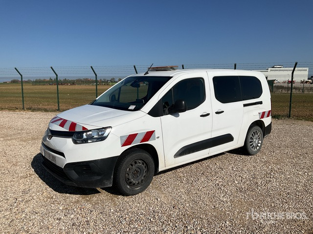 2022 Toyota Proace City Verso 5 Passenger Van - Väikebuss, Mikrobuss: pilt 3 2022 Toyota Proace City Verso 5 Passenger Van - Väikebuss, Mikrobuss: pilt 3