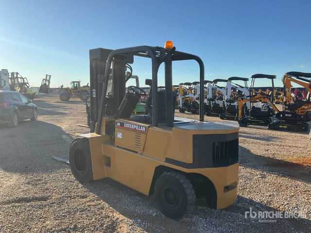 Cat DP30 Forklift - Kahveltõstuk: pilt 3 Cat DP30 Forklift - Kahveltõstuk: pilt 3
