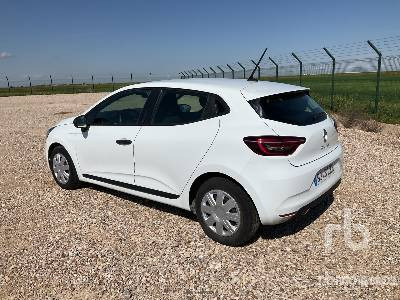 RENAULT CLIO - Auto: pilt 2 RENAULT CLIO - Auto: pilt 2