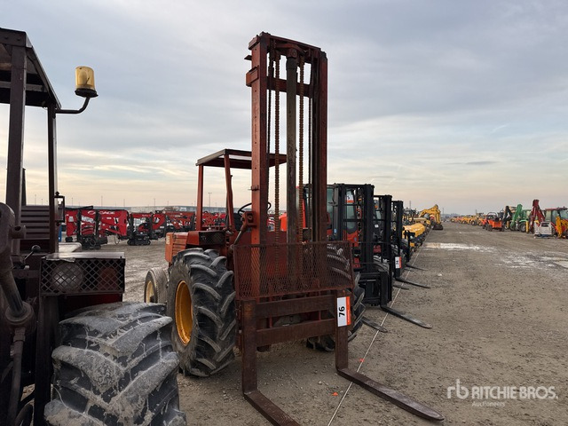 1994 Manitou MB25G Rough Terrain Forklift - Ebatasasel maastikul kohanduv kahveltõstuk: pilt 2 1994 Manitou MB25G Rough Terrain Forklift - Ebatasasel maastikul kohanduv kahveltõstuk: pilt 2