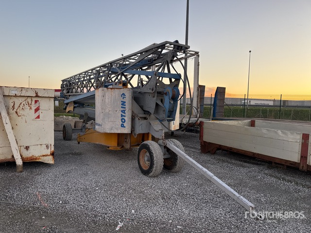 2001 Potain IGO 18 Tower Crane - Tornkraana: pilt 1 2001 Potain IGO 18 Tower Crane - Tornkraana: pilt 1