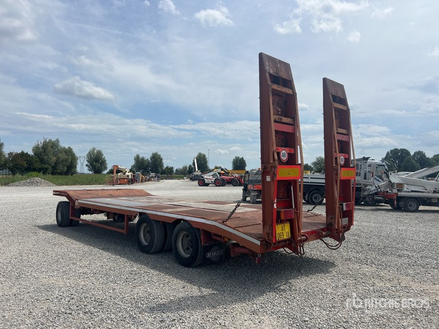 2002 DE Angelis 3R3201 8.45 m Tri/A Flatbed Trailer - Madal platvorm järelhaagis: pilt 3 2002 DE Angelis 3R3201 8.45 m Tri/A Flatbed Trailer - Madal platvorm järelhaagis: pilt 3