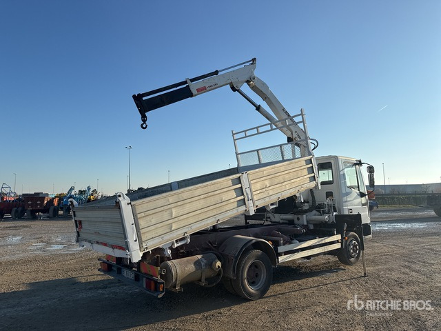2002 Iveco Eurocargo 110EL18 Bonfiglioli P7200L 1980 kg on 4x2 Dump Truck with Crane - Kallurauto: pilt 4 2002 Iveco Eurocargo 110EL18 Bonfiglioli P7200L 1980 kg on 4x2 Dump Truck with Crane - Kallurauto: pilt 4