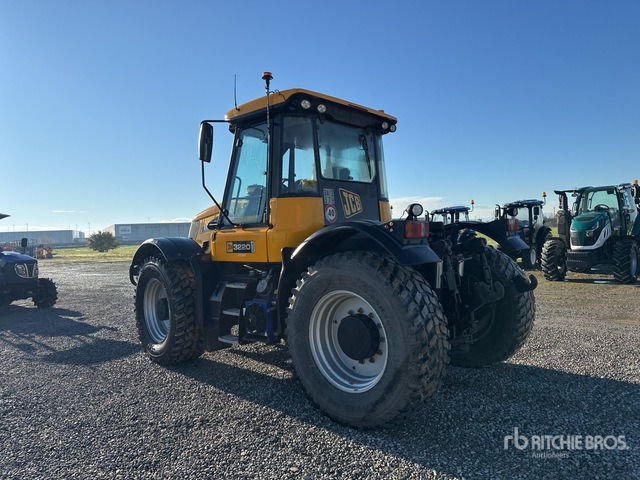 2006 JCB FASTRAC 3220 4WD Tractor - Traktor: pilt 2 2006 JCB FASTRAC 3220 4WD Tractor - Traktor: pilt 2
