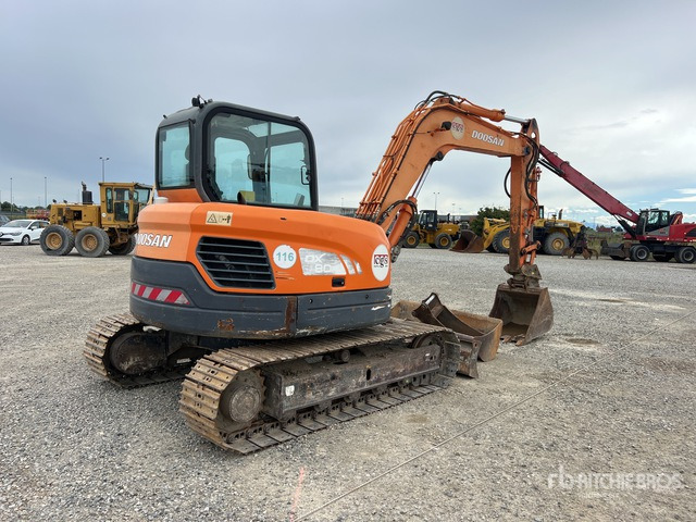 2009 Doosan DX80R Escavatore cingolato - Lintekskavaator: pilt 3 2009 Doosan DX80R Escavatore cingolato - Lintekskavaator: pilt 3