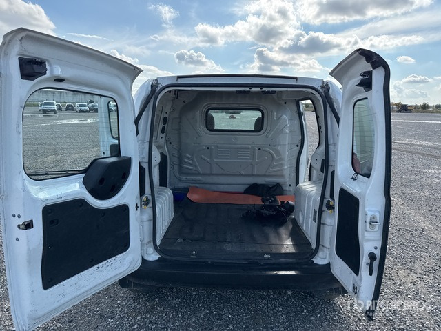 2015 Fiat Fiorino Autocarro furgonato - Väike kaubik: pilt 5 2015 Fiat Fiorino Autocarro furgonato - Väike kaubik: pilt 5