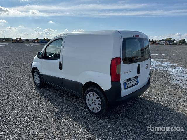 2015 Fiat Fiorino Autocarro furgonato - Väike kaubik: pilt 3 2015 Fiat Fiorino Autocarro furgonato - Väike kaubik: pilt 3