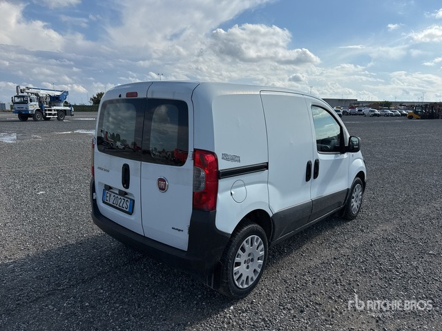 2015 Fiat Fiorino Autocarro furgonato - Väike kaubik: pilt 4 2015 Fiat Fiorino Autocarro furgonato - Väike kaubik: pilt 4