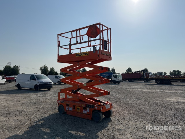 2015 Haulotte Compact 10 Electric Scissor Lift - Käärlift: pilt 1 2015 Haulotte Compact 10 Electric Scissor Lift - Käärlift: pilt 1
