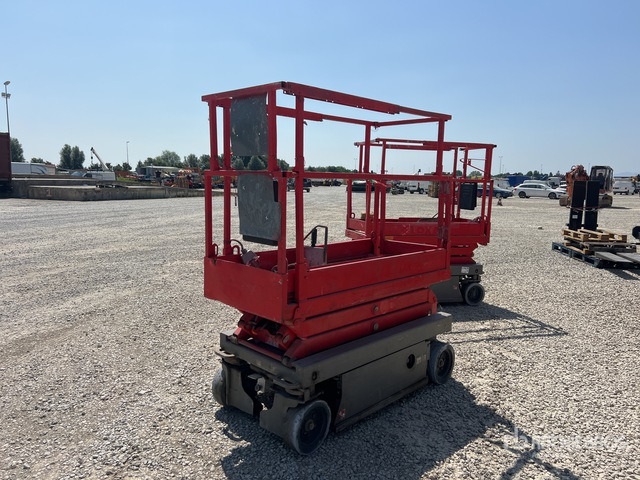 2015 Skyjack SJ III 3215 Electric (Inoperable) Scissor Lift - Käärlift: pilt 4 2015 Skyjack SJ III 3215 Electric (Inoperable) Scissor Lift - Käärlift: pilt 4